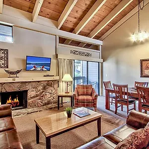 Holiday home South Tahoe - Steps To & Close To Heavenly, South Lake Tahoe